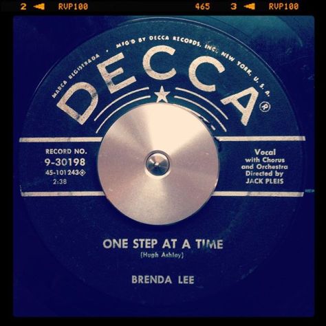 Random Record Pick: Brenda Lee, One Step At A Time / Fairyland #vinyl #instavinyl #vinylgram #45rpm #rockabilly #rockandroll #country #brendalee