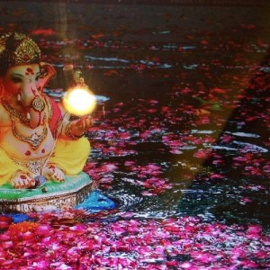 Massive Teens: The Talkin' Headline Blues #143