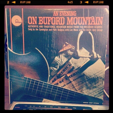 Random Record Pick: An Evening On Buford Mountain #vinyl #folk #folkmusic #ozarks #instavinyl #vinylgram #nowspinning #vinyligclub #recordcollection #vinyljunkie