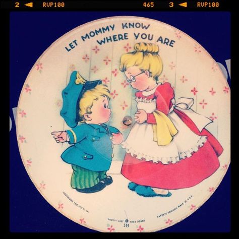 Random Record Pick: Let Mommy Know Where You Are / Round The Mulberry Bush #vinyl #instavinyl #vinylgram #78rpm #kidsmusic