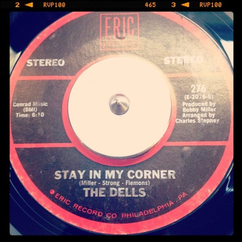 Random Record Pick: The Dells, Stay in My Corner / Johnnie & Joe, Over the Mountain, Across the Sea #vinyl #45 #rnb #soul #thedells