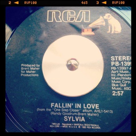 Random Record Pick: Sylvia, Fallin' in Love / True Blue #vinyl #45 #pop #country
