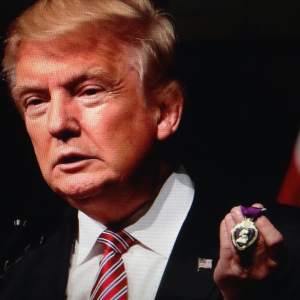 Oily Limp Picks: The Talkin' Headline Blues #180