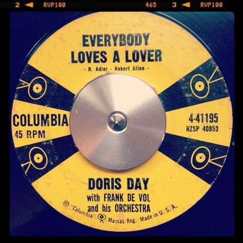 Random Record Pick: Doris Day, Everybody Loves A Lover / Instant Love #vinyl #instavinyl #vinylgram #bigband #45rpm #dorisday #vocals #swing